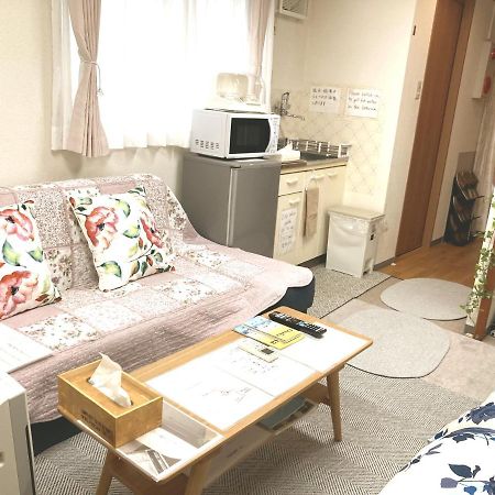 The Familiar Inn ー 旅館ホテル業 Osaka Bagian luar foto